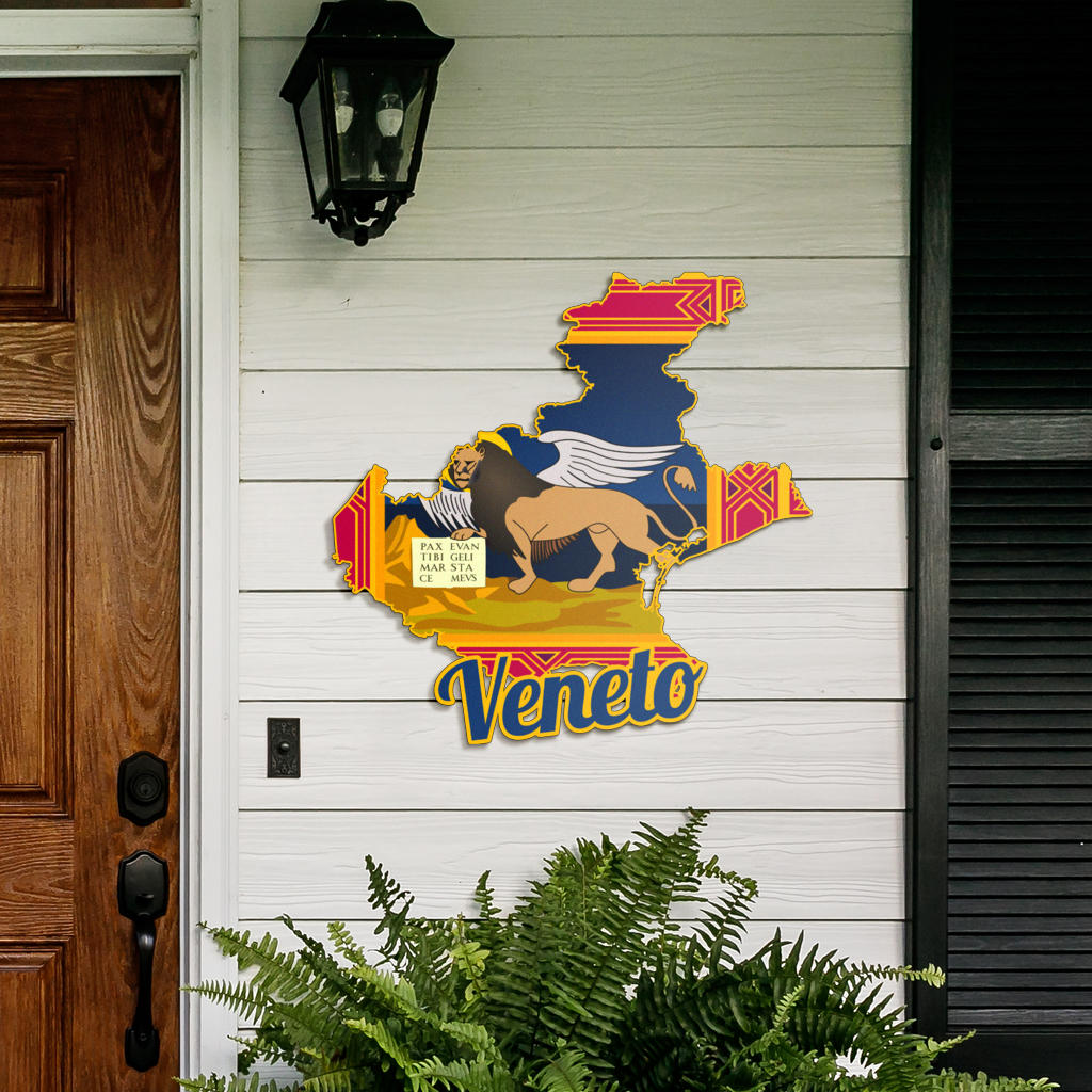 Veneto Map - Colored Metal Art