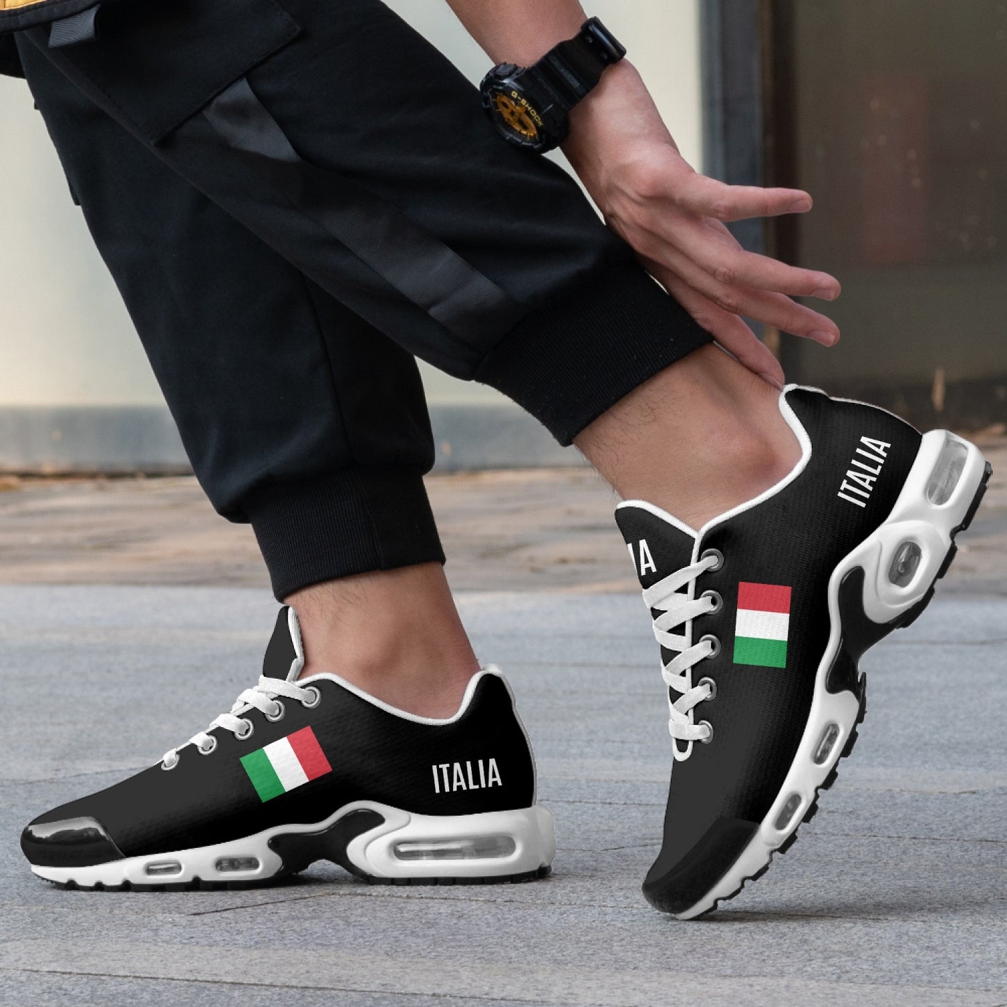 Italia Bounce Sneakers - Black